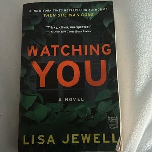 Watching you, Lisa jewell book